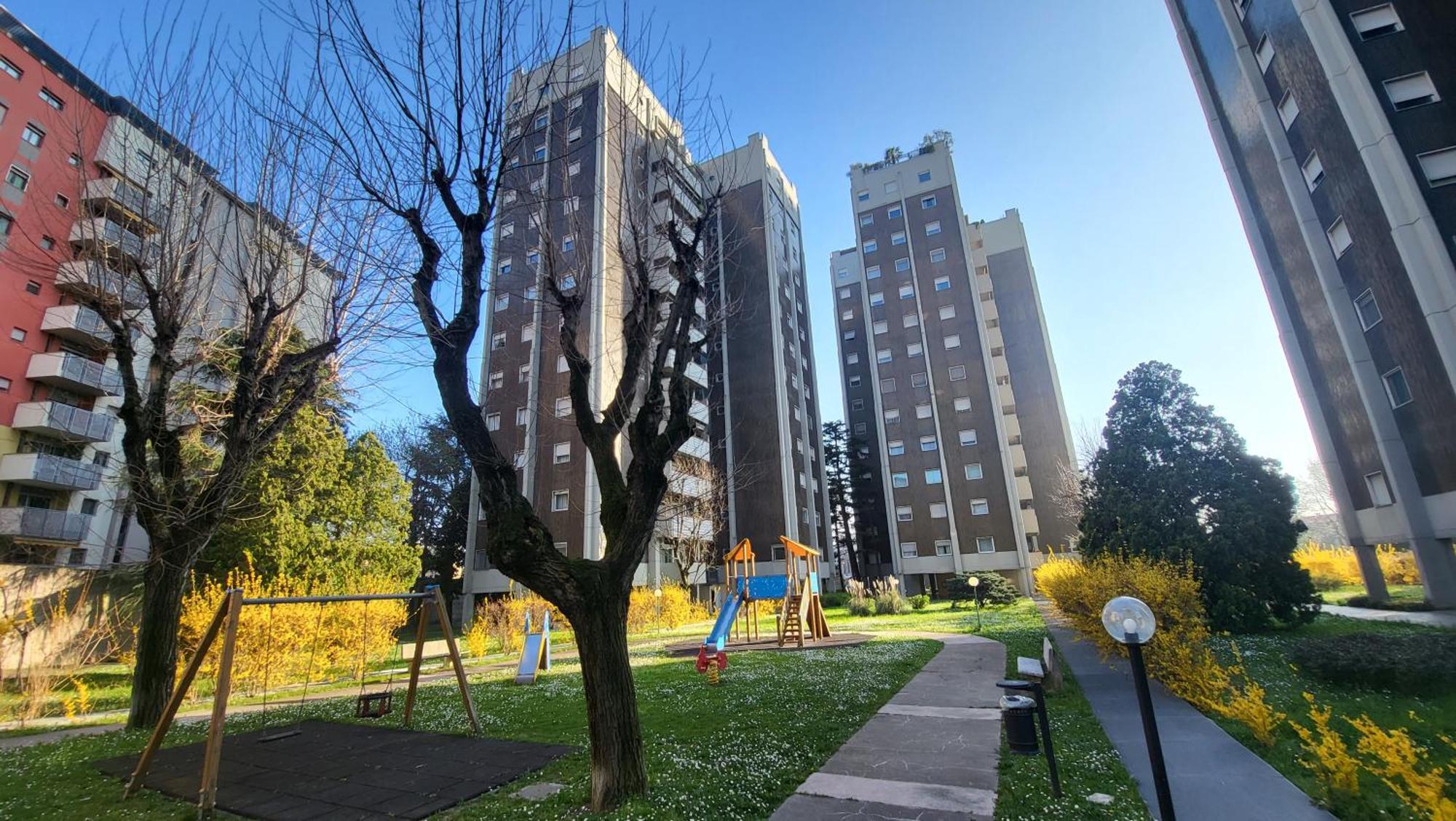 Toma Apartment Trilocale Moderno Per Max 6 Persone Milano Dış mekan fotoğraf
